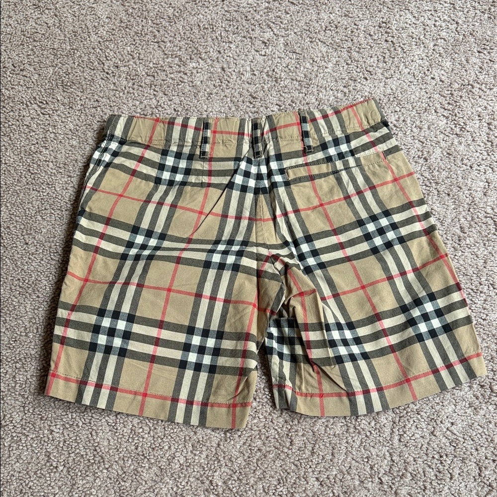 Burberry Boys Classic Plaid Shorts - Tan/Black/Red size 6 - Picture 4 of 6